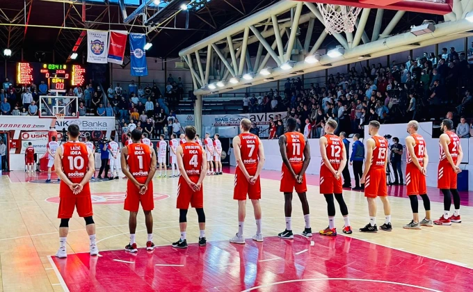 @kkcrvenazvezda/Twitter